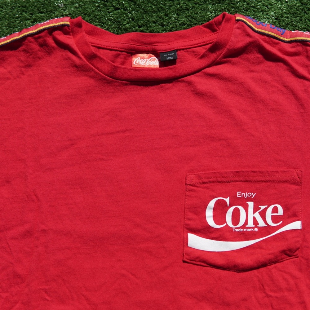 COCA-COLA T-SHIRT - Picture 2 of 7